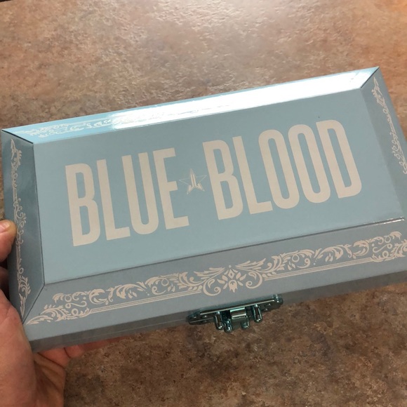 Jeffree Star Other - Jeffree Star Cosmetics Blue Blood Palette